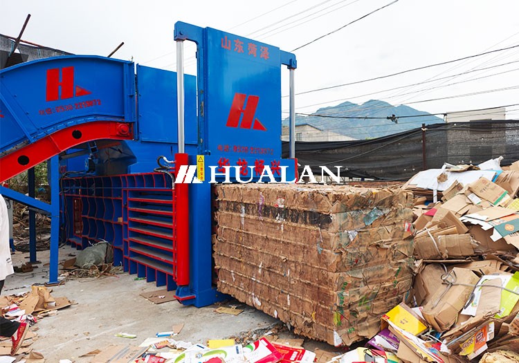 China Scrap cardboard compactor baler packaging machine China Hualan small large