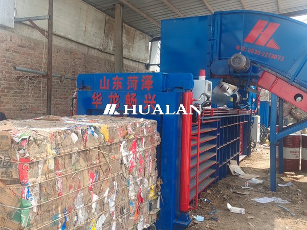 China Scrap cardboard compactor baler packaging machine China Hualan small large