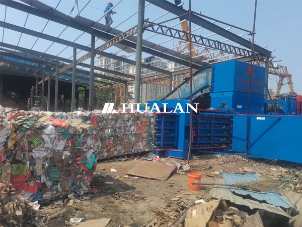 China MSW recycling baler Municipal solid waste baling machine China Hualan