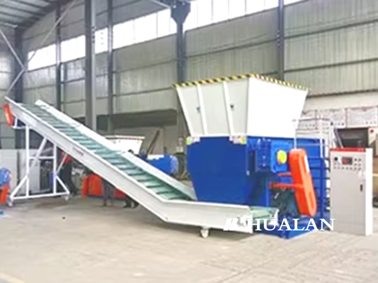 Single shaft shredder hydraulic shredding China