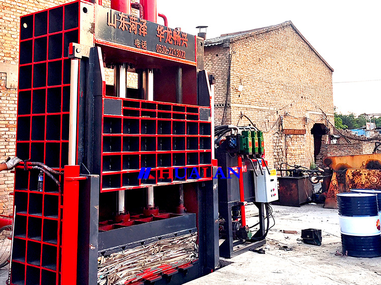 China Vertical garbage Baler Ready load 