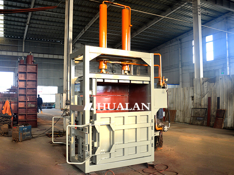 Vertical cardboard baler
