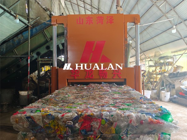 China Plastic bottle compressor baler press film baling China HuaLan PET